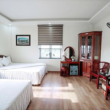 Thuan Thanh Hotel นิญบิ่ญ ภายนอก รูปภาพ