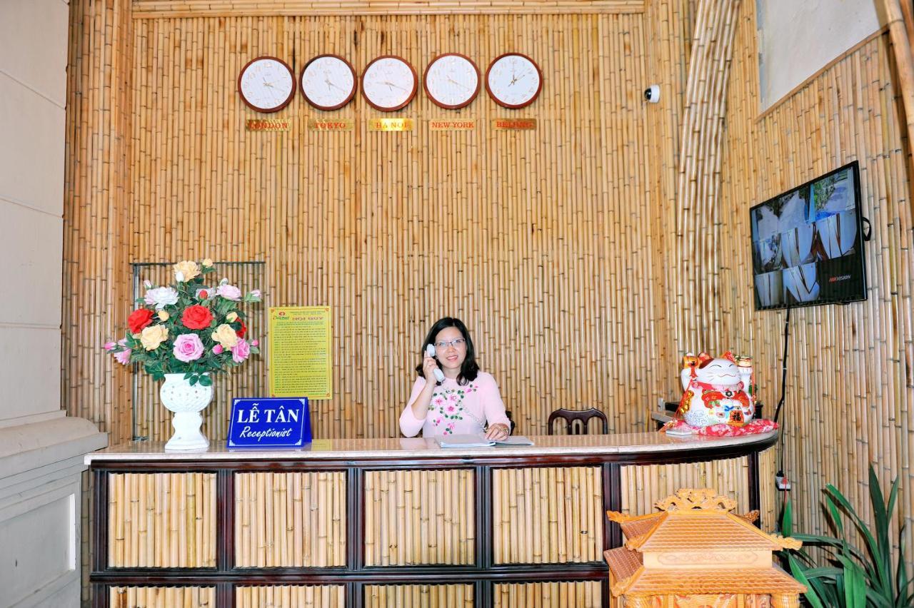 Thuan Thanh Hotel นิญบิ่ญ ภายนอก รูปภาพ